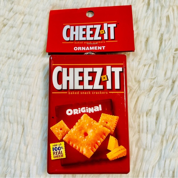 Ruz Other - Ruz Cheez-It Ornament Cheez-It
Baked Snack Crackers- Food Craft Projects-Red